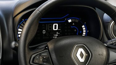 dashboard with LED Digital instrument cluster - Renault Kwid