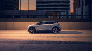 Renault Megane E-Tech 100% eléctrico - detalle del exterior
