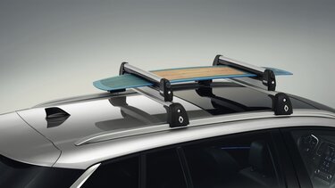 All-New MEGANE Sport Tourer roof bars and roof box