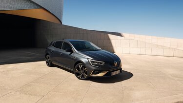 Megane E-Tech plug-in hybrid - Renault
