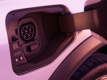 ricarica - Renault Scenic E-Tech 100% electric