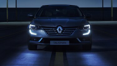 Renault TALISMAN face avant