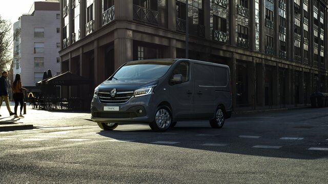 New TRAFIC - Robust & Comfortable Van - Renault UK