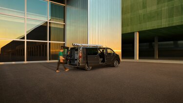 transporte de mercadorias - especialistas em carroçaria com certificação Pro+ - Renault