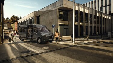 Transport persoane - Renault Business