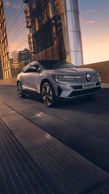  Renault megane e-tech