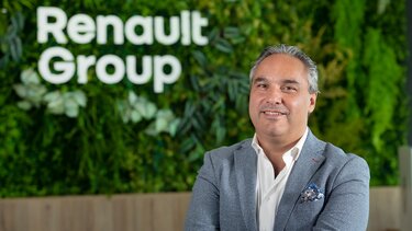 novo diretor de comunicação da Renault Portugal SA