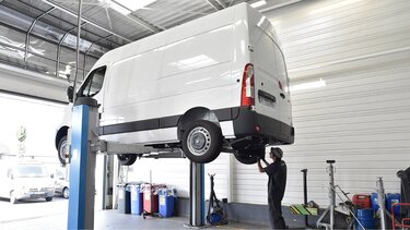 Servicii profesioniste dedicate - Întreținerea autoutilitarelor - Reparații Renault Master